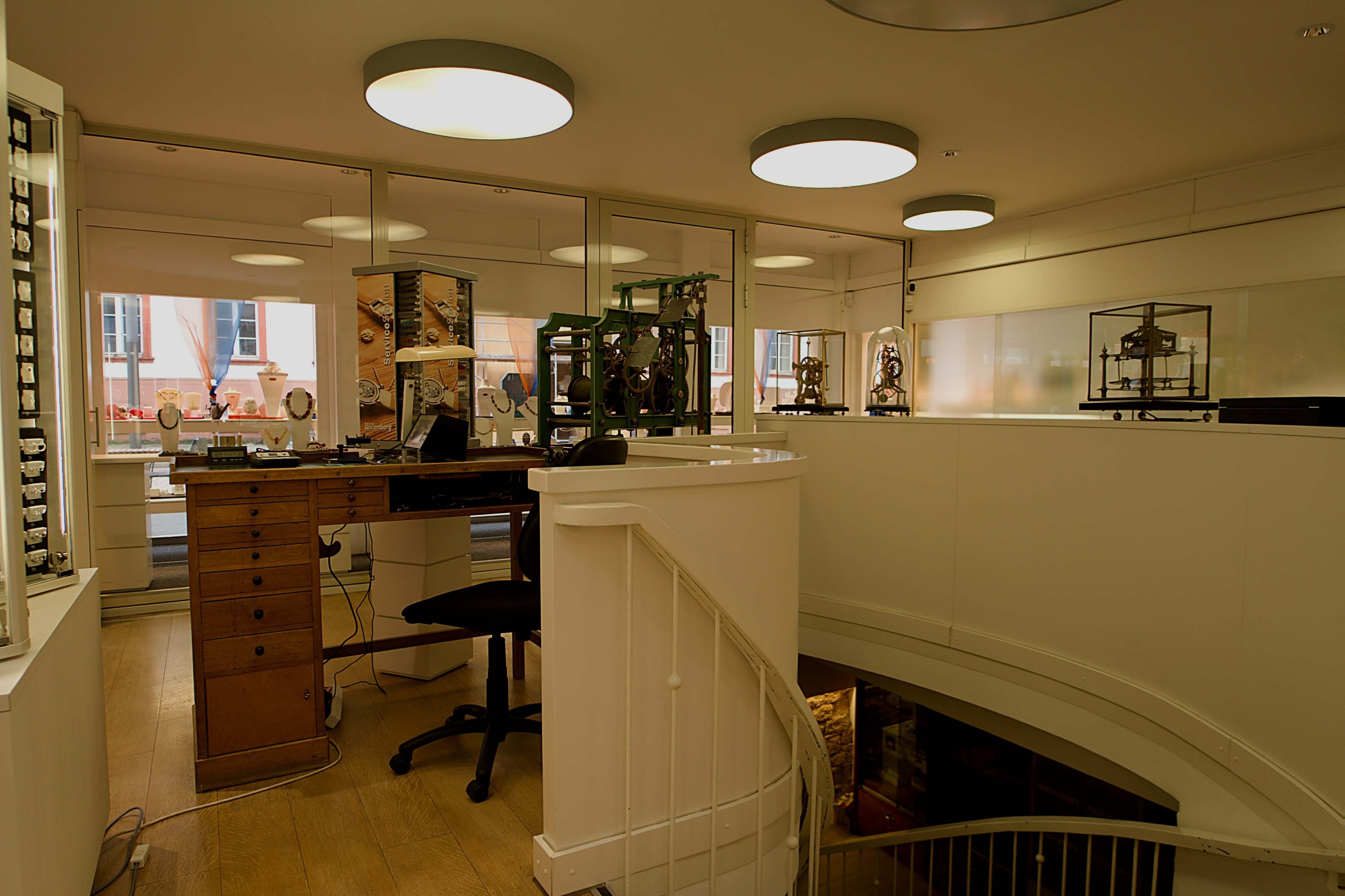 Eigenkreationen Mainz - Juwelier Willenberg Sandsteinschmuck